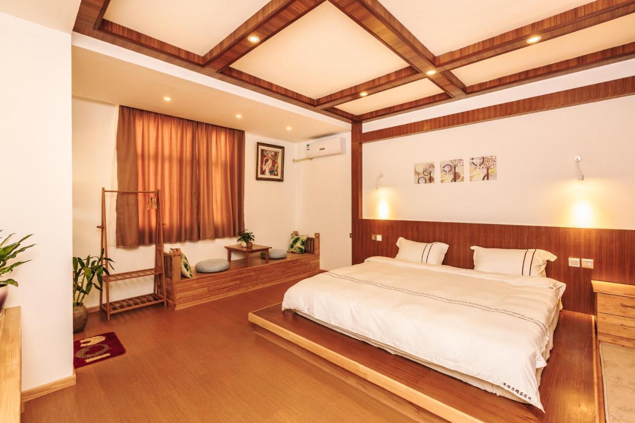 Summer Flowers Inn 다리 외부 사진